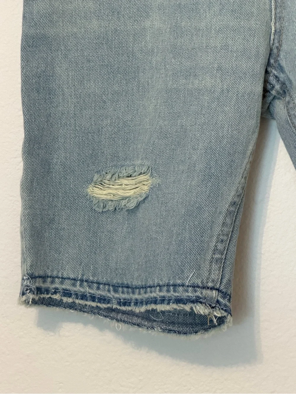 Levis levi boy